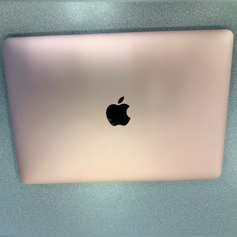 Apple MacBook 12” - Rose Gold Great Condition